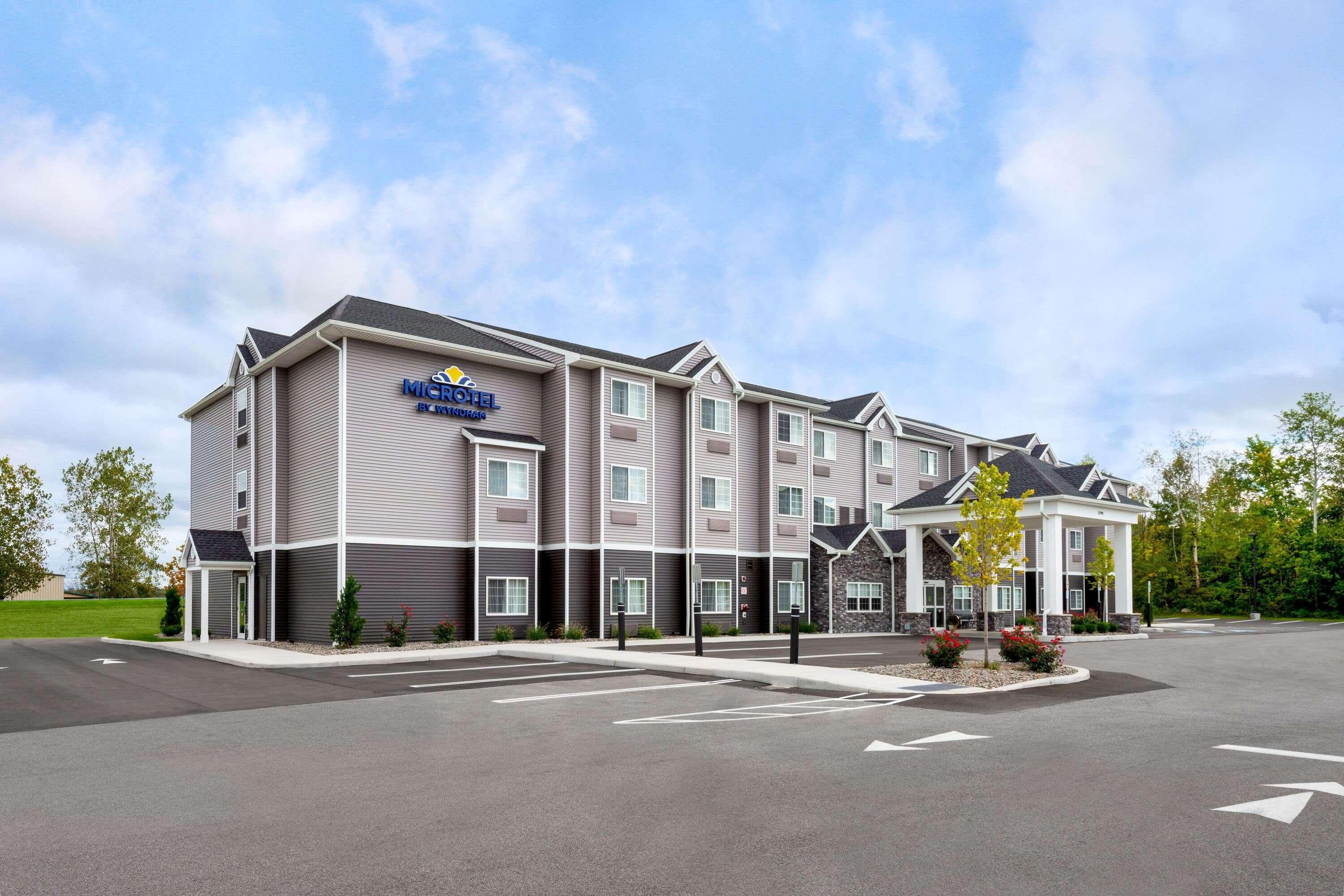 Microtel Inn & Suites By Wyndham Farmington Exterior foto